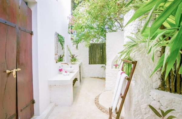 Indigo Beach Zanzibar image 24